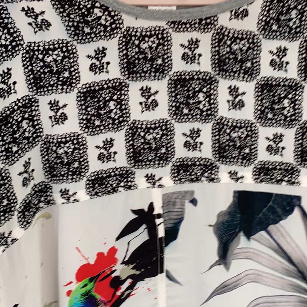 Go Fish silk oversized tee. Size M - Picture 3 of 6